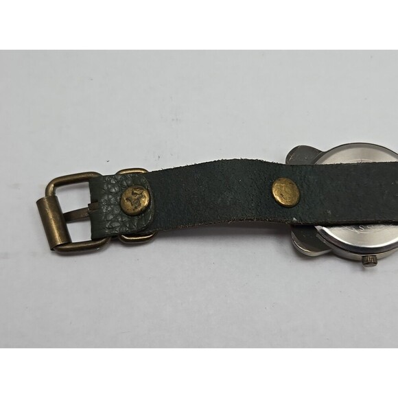 Mundell Cats Face Womens Quartz Watch Green Leather Strap Brass Tone New Battery - Picture 9 of 11